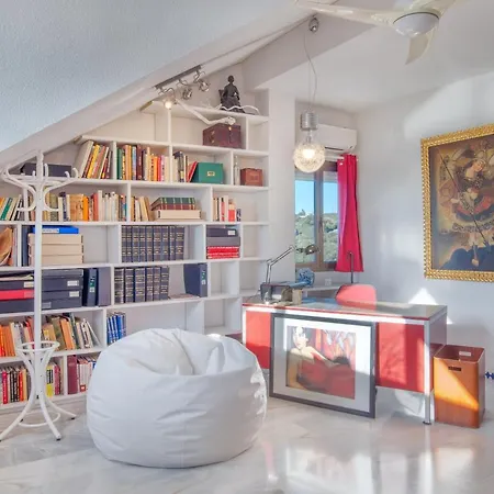 Luxury Beachfront Triplex Penthouse *