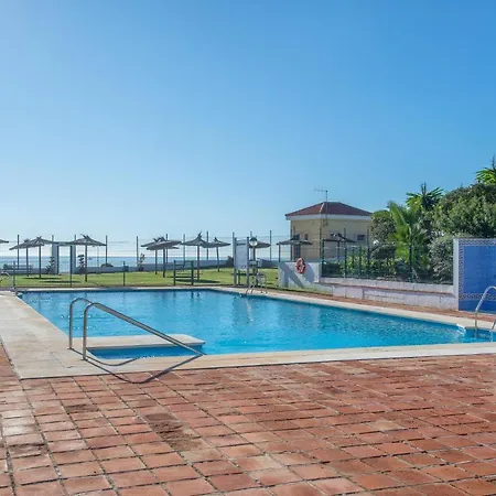Luxury Beachfront Triplex Penthouse Appartement Estepona